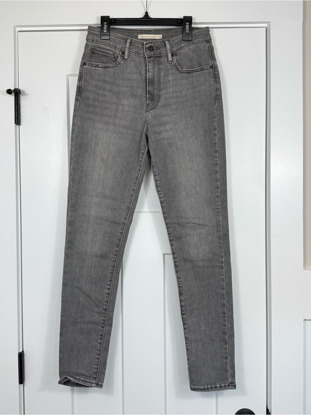 Levi’s 721 High Rise Skinny Gray Wash Stretch Denim Women’s Size W28 L30